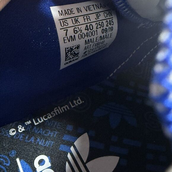 Men’s size 7-Adidas Star Wars R2D2 Nite Jogger Limited Edition Boost Sneakers - Picture 9 of 10